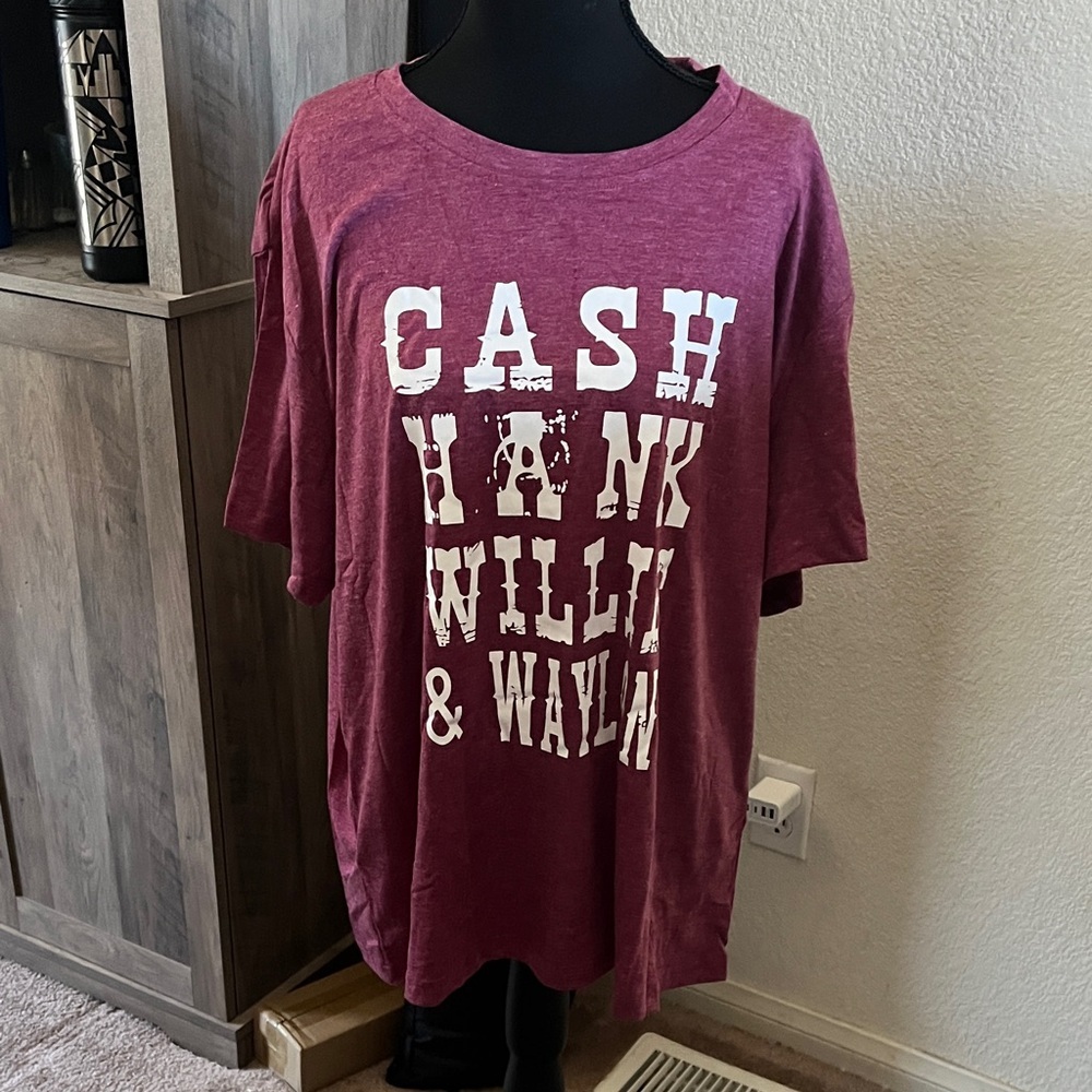 Maroon Graphic T-Shirt